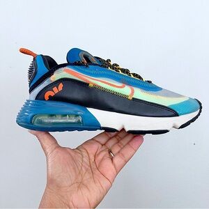 Nike Air Max 2090 EUC Preowned Preloved
